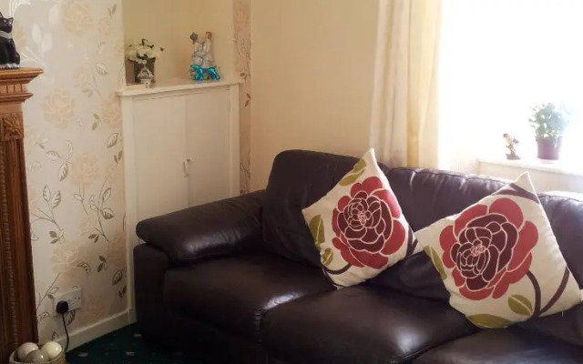 Queen Street Cottage