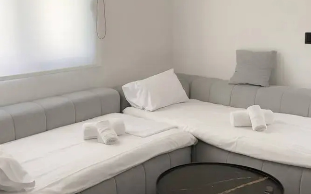 White and Black Cozy Suite in Aegina