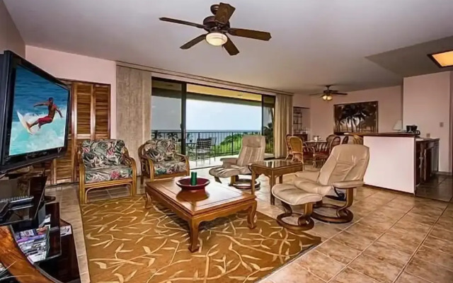 Kahaluu Bay Villas 304