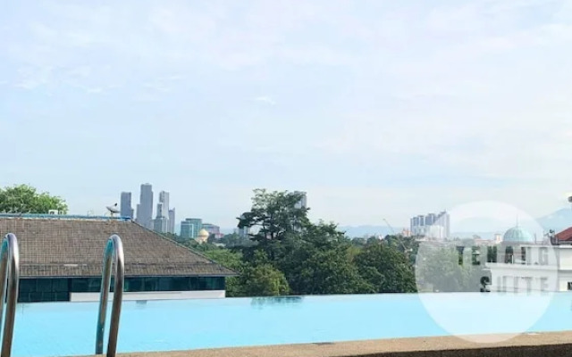 1BR Urban Escape at Damansara Heights