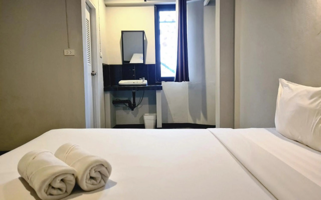 The 8 Factory Hotel Phitsanulok