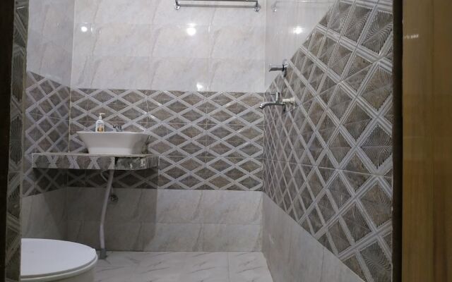 Shri Balaji Guest House Varanasi