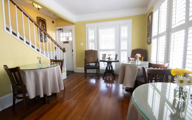 Hemingway House Bed and Breakfast