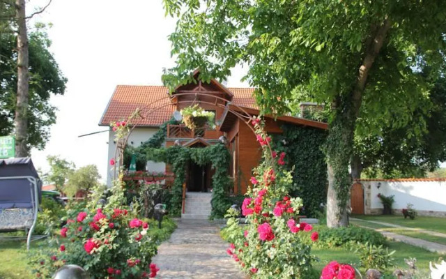 Orehite Guest House
