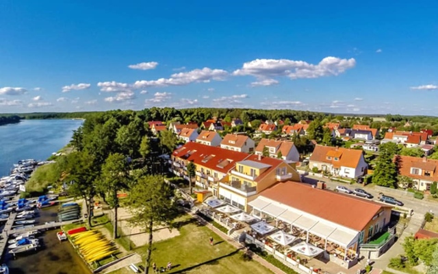 Strandhotel & Restaurant Mirow