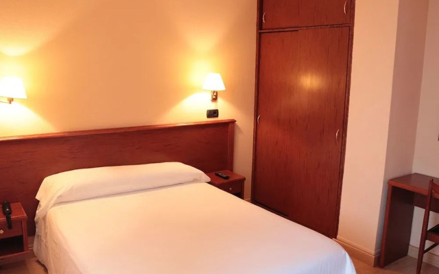 Hotel Maycar
