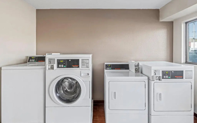 Red Roof Inn Jackson Downtown - Fairgrounds