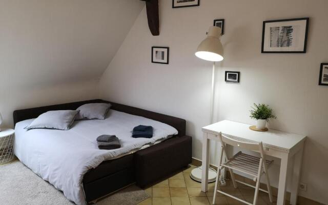 L2 - Green and cosy flat close Paris - WIFI & NETFLIX