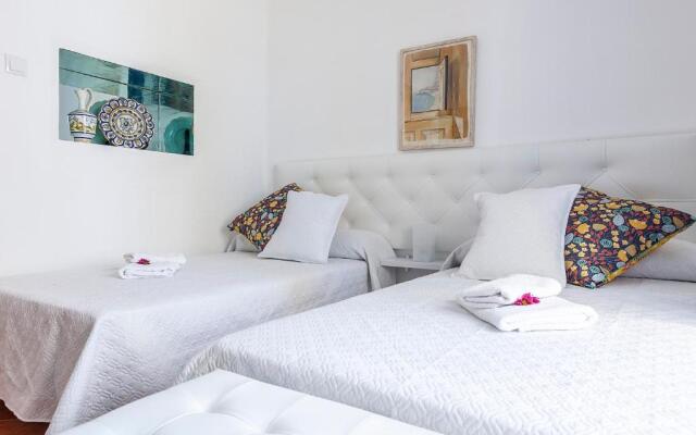 CASA DE LA LUZ -Elegante Casco Antiguo 6-Hab-12PX