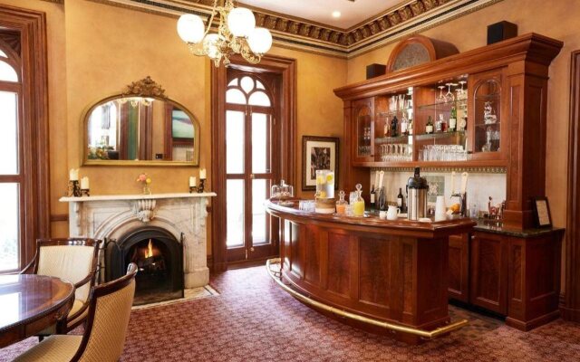 Mansion Hill Inn