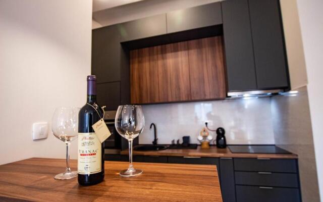 Lovely 4 person apartment with beautiful sea view