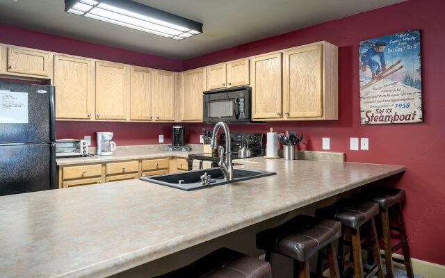 First Tracks 4204 2 Bedroom Condo