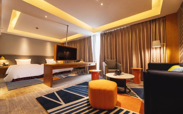 Holiday Inn Express Daocheng Yading