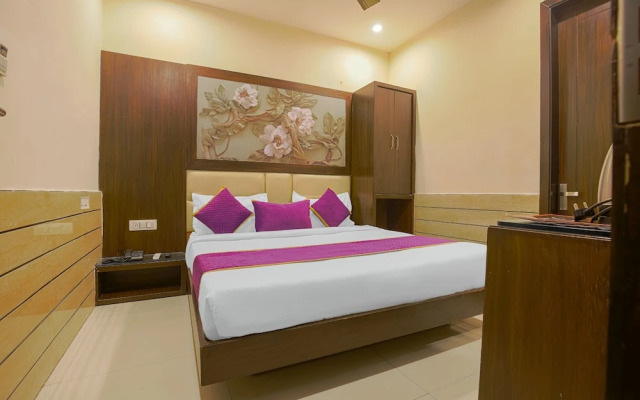 Hotel Crown