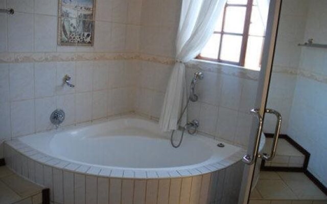 Paula's Guest House