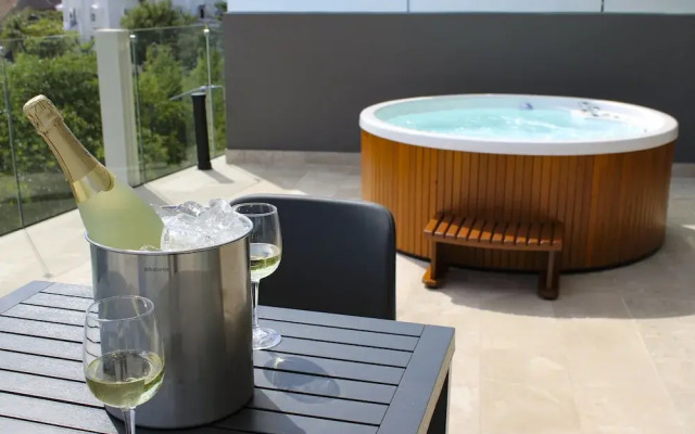 Singular Dream Vacation Rentals
