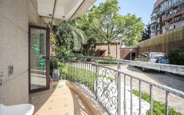 Ellies Apartment Biyun Branch