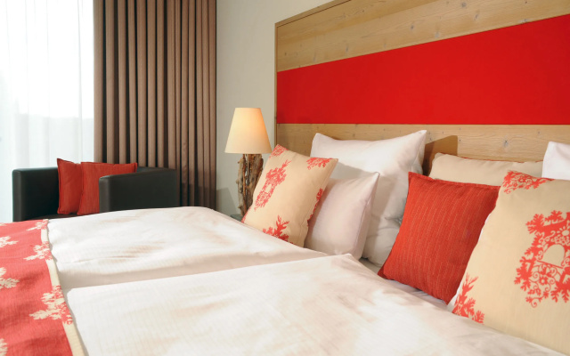 Hotel Fire & Ice