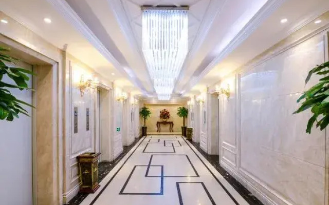 Sunshine Hotel Chongqing Shapingba West Station