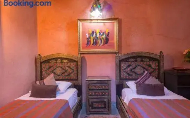Riad Lalla Khiti