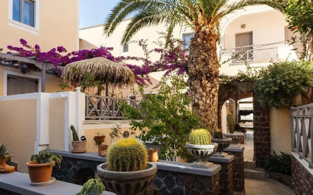 Polydefkis Hotel
