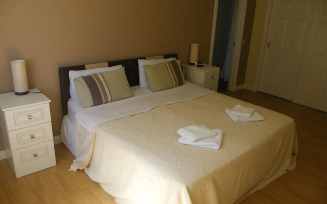 Elmbank Accommodation