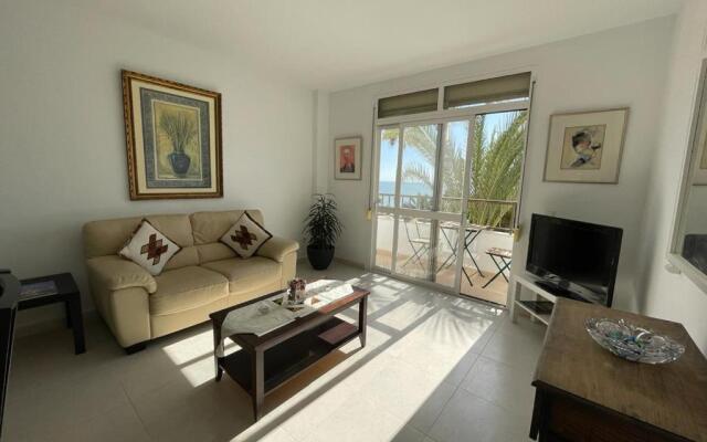 Apartamento frente a la playa Piso 3