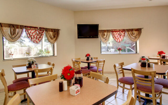 Econo Lodge Biloxi Beach North