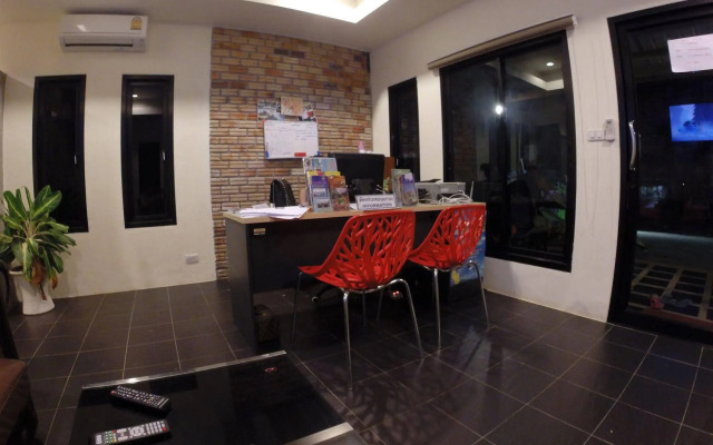 3 Bees Resort