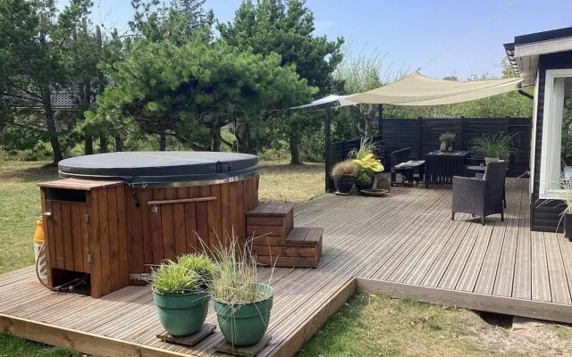 6 Person Holiday Home in Hals