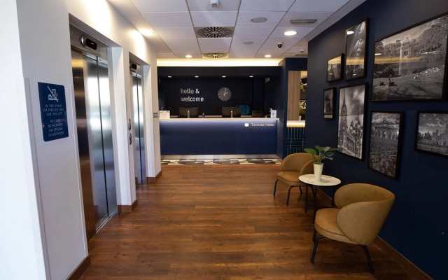 Travelodge Madrid Metropolitano