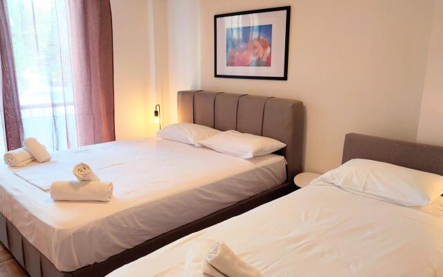 Big Apartment in Acropolis Museum