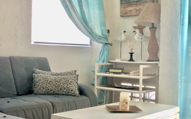 Sea View, Lovely Cozy Apartment