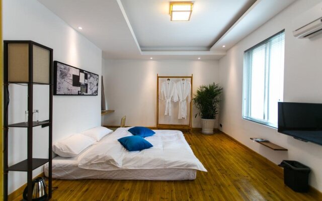 Tongli Yiyun Shuishe Boutique Hotel