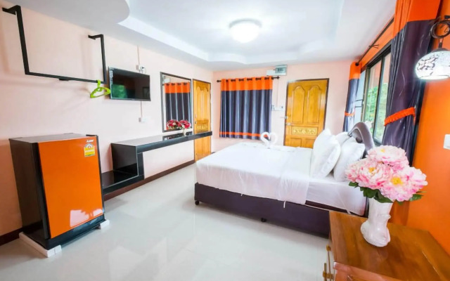 Jirawan Hotel