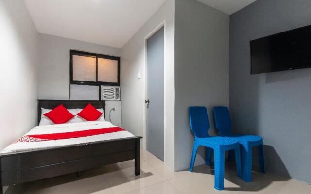 OYO 476 Hedda Hotel (Quarantine Hotel)  (Vaccinated Staff)