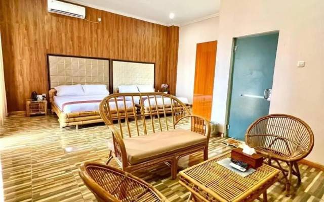 Bayview Beach Resort East Lombok