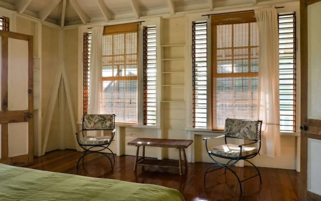 Retreat Plantation House