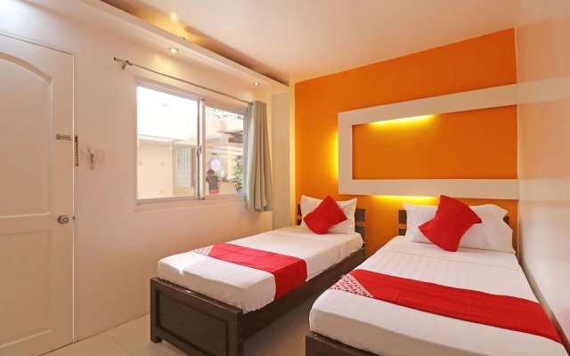 OYO886 Villa Tomasa Beach Resort Panglao