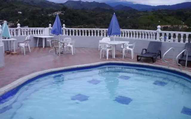 Hotel La Cascada