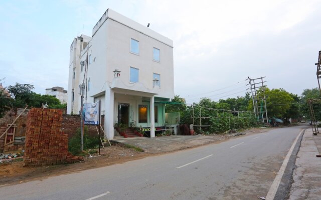 Oyo 19881 Hotel Ganpati Agra