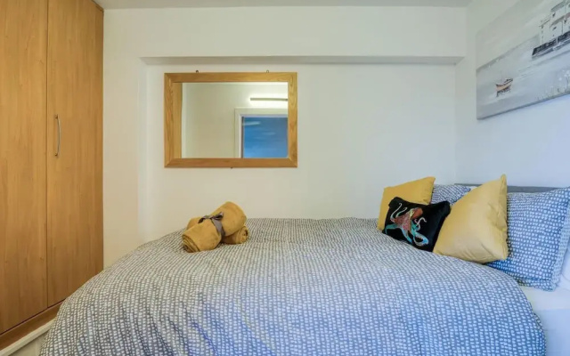 Driftwood Den - 1 Bedroom Apartment - Saundersfoot