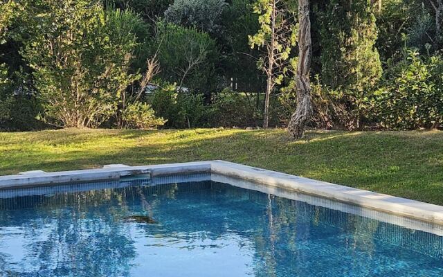 Tr ia Beach House With Pool