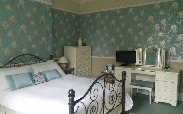 North Laurels Guesthouse
