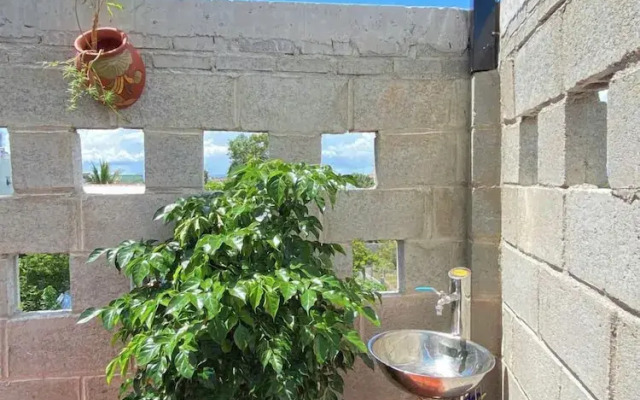 Sea-breeze homestay