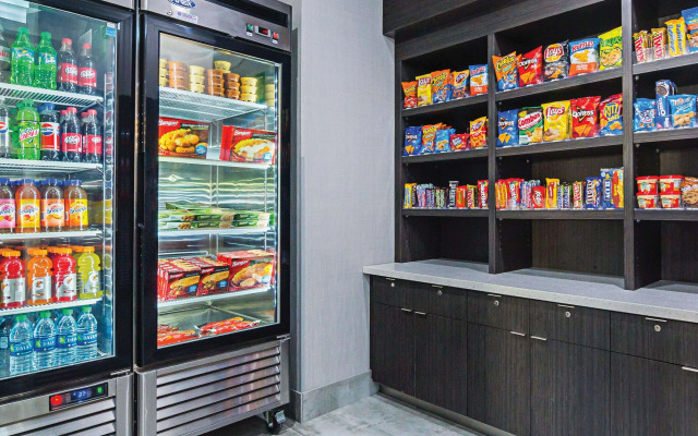 La Quinta Inn & Suites by Wyndham Dallas - Wylie