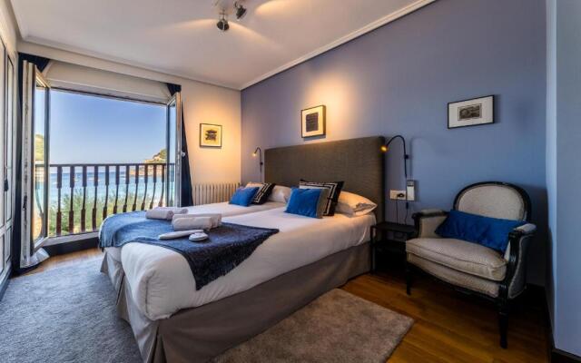 LA CONCHA BEACHVIEW apartment