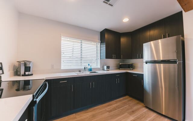 WanderJaunt Apts near Roosevelt Row