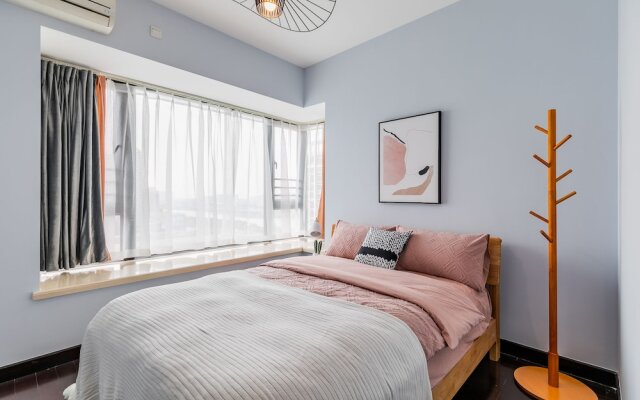 Locals Boutique Apartment Huafa Plaza 20