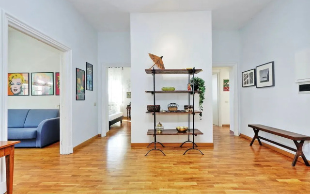 Luxury, Large Flat With Terrace on Vatican Walls